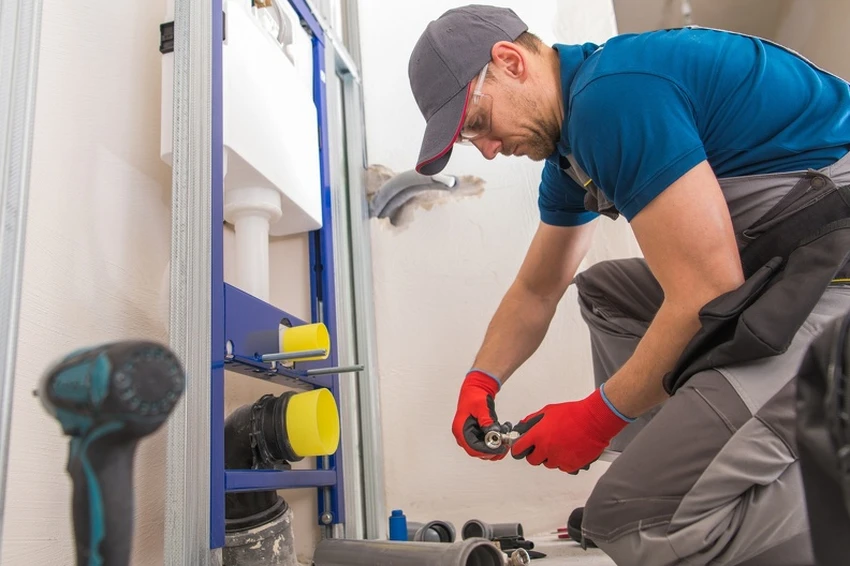 What To Do Before Calling A Handyman For Plumbing Help in Richmond CA